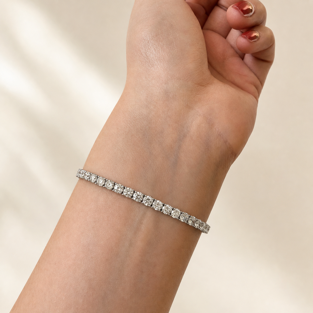 18K 9.00ctw Lab-Grown Diamond Tennis Bracelet